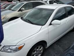 Toyota Camry 2010 full