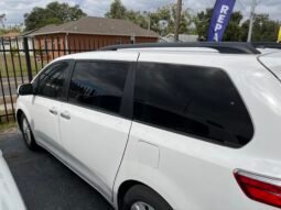 Toyota SIENA LE 2016 full